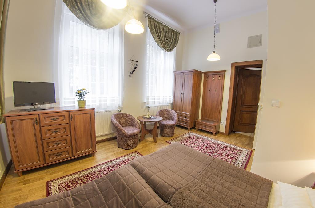 Szwajcarka Willa Z Sauna I Jacuzzi Кудова-Здрой Стая снимка